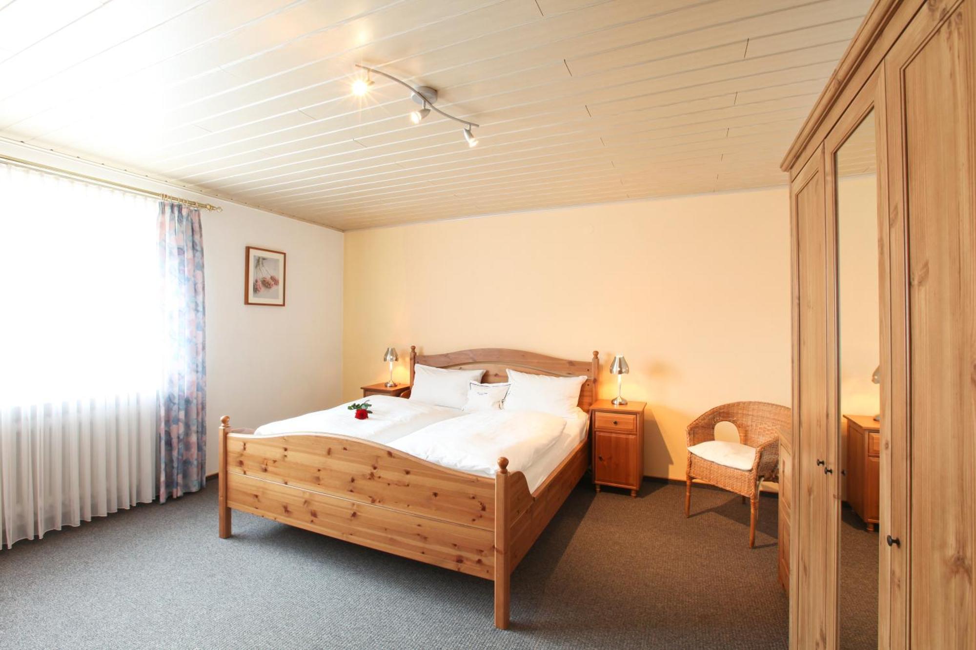 Landhotel Schoell Parsberg Room photo